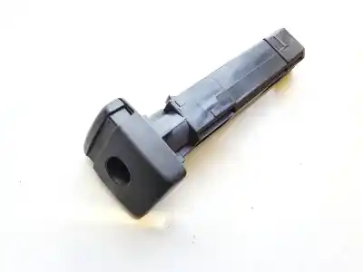 Pezzo di ricambio per auto di seconda mano plastica per volvo v50 (545) 2.0 d riferimenti oem iam 30615873  