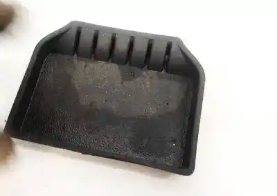 Автозапчасти б/у пластик за opel astra h caravan 1.7 16v cdti ссылки oem iam 13201768  