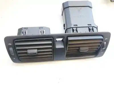 Pezzo di ricambio per auto di seconda mano griglia di aerazione per volvo v50 (545) 2.0 d riferimenti oem iam y011450
