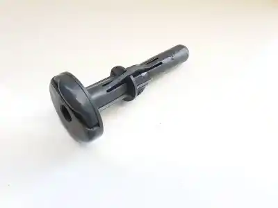 Peça sobressalente para automóvel em segunda mão plásticos por chrysler sebring (js) 2.0 crd referências oem iam usf4889