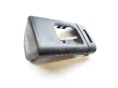 Peça sobressalente para automóvel em segunda mão plásticos por volvo v50 (545) 2.0 d referências oem iam 30616876