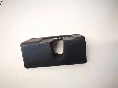 Second-hand car spare part plastics for toyota avensis 2.0 d-4d oem iam references 7266605010