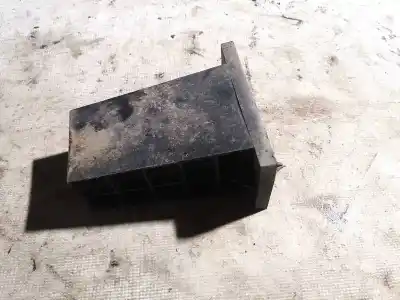 Pezzo di ricambio per auto di seconda mano plastiche per citroen c4 picasso 1.6 16v hdi fap riferimenti oem iam   