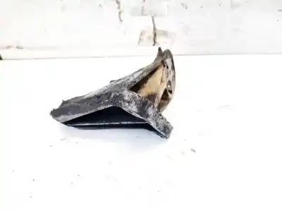 Second-hand car spare part engine support for volvo v70 ii (285) 2.5 tdi oem iam references   