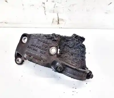 Second-hand car spare part engine support for volvo v70 ii (285) 2.5 tdi oem iam references 074199643  