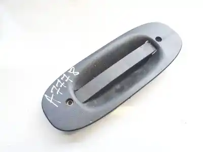 Peça sobressalente para automóvel em segunda mão plásticos por opel zafira a 2.0 dti referências oem iam 24421754