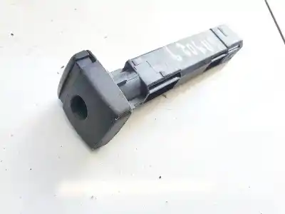 Pezzo di ricambio per auto di seconda mano plastica per volvo v50 (545) 1.6 d riferimenti oem iam 30615873  