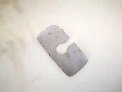 Pezzo di ricambio per auto di seconda mano plastica per volvo v50 (545) 2.0 d riferimenti oem iam 3572volvo  