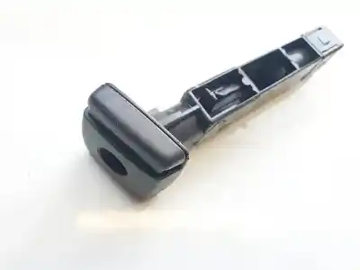 Pezzo di ricambio per auto di seconda mano plastica per volvo v50 (545) 2.0 d riferimenti oem iam 30615873  