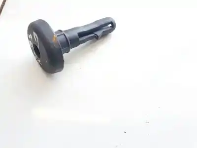 Pezzo di ricambio per auto di seconda mano plastica per hyundai i30 1.6 crdi cat riferimenti oem iam 