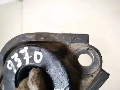 Second-hand car spare part engine support for volvo v70 ii (285) 2.5 tdi oem iam references 9140847  