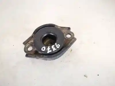 Second-hand car spare part engine support for volvo v70 ii (285) 2.5 tdi oem iam references 9140847  