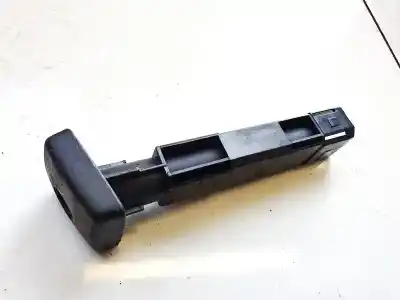 Pezzo di ricambio per auto di seconda mano plastica per volvo v50 (545) 2.0 d riferimenti oem iam 30615874  