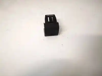 Peça sobressalente para automóvel em segunda mão plásticos por opel omega b 2.0 16v cat (x 20 xev / l34) referências oem iam 90494411