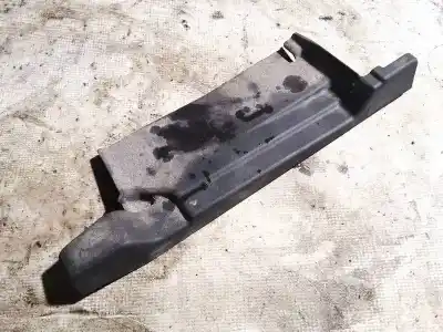 Peça sobressalente para automóvel em segunda mão plásticos por opel meriva 1.6 16v referências oem iam 93365763