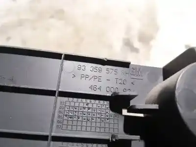 Pezzo di ricambio per auto di seconda mano plastica per opel meriva 1.6 16v riferimenti oem iam 93359575  46400093