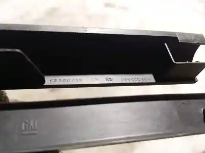 Pezzo di ricambio per auto di seconda mano plastica per opel meriva 1.6 16v riferimenti oem iam 93359638  464000934