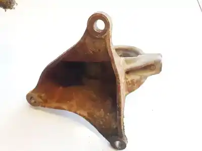 Second-hand car spare part engine support for volvo v50 (545) 2.0 d oem iam references 2104  