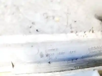 Автозапчасти б/у пластик за audi a4 avant (8e) 2.5 tdi (120kw) ссылки oem iam 8e0867293  