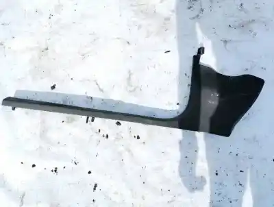 Peça sobressalente para automóvel em segunda mão plásticos por audi a4 avant (8e) 2.5 tdi (120kw) referências oem iam 8e0867271