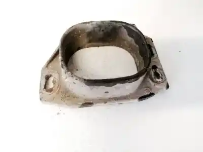 Second-hand car spare part engine support for audi a4 avant (8e) 2.5 tdi (120kw) oem iam references 8d019933  