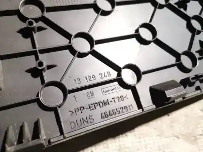 Pezzo di ricambio per auto di seconda mano plastica per opel meriva 1.6 16v riferimenti oem iam 13129248  