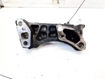 Second-hand car spare part engine support for citroen c4 i (lc_) 1.6 hdi oem iam references 9645382880   Second-hand car spare part engine support for citroen c4 i (lc_) 1.6 hdi oem iam references 9645382880