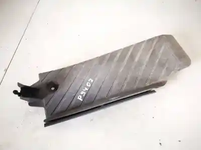 Peça sobressalente para automóvel em segunda mão plásticos por audi a4 avant (8e) 2.5 tdi (120kw) referências oem iam 8e1864777