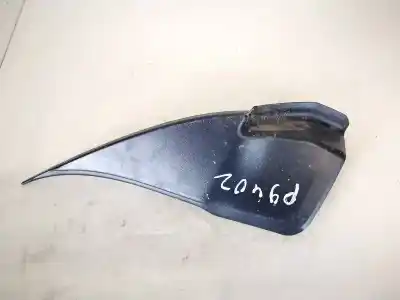 Peça sobressalente para automóvel em segunda mão plásticos por audi a4 avant (8e) 2.5 tdi (120kw) referências oem iam 8e0858705