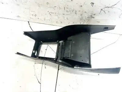 Pezzo di ricambio per auto di seconda mano plastica per audi 80 b4 avant (8c5) 1.9 tdi riferimenti oem iam 893863243  