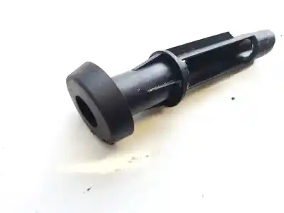 Pezzo di ricambio per auto di seconda mano Plastica per FORD MONDEO IV 1.8 TDCi Riferimenti OEM IAM L0074671  