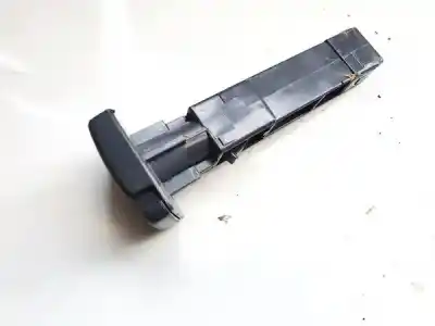 Pezzo di ricambio per auto di seconda mano plastica per volvo v50 (545) 2.0 d riferimenti oem iam 30615873  