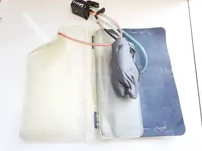 Peça sobressalente para automóvel em segunda mão plásticos por bmw 7-series, e65 / e66 / e67 /e68 2001.11 - 2008.06 730 d 160kw 2002.10 - 2008.06 referências oem iam 7066156