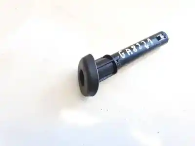 Pezzo di ricambio per auto di seconda mano plastica per kia ceed (ed) 1.6 crdi 115 riferimenti oem iam 1233562  