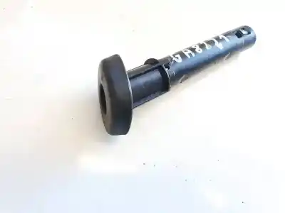 Pezzo di ricambio per auto di seconda mano plastica per kia ceed (ed) 1.6 crdi 115 riferimenti oem iam 1233562  