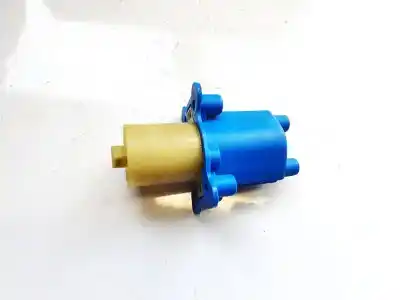 Pezzo di ricambio per auto di seconda mano plastica per volvo v50 (545) 2.0 d riferimenti oem iam 