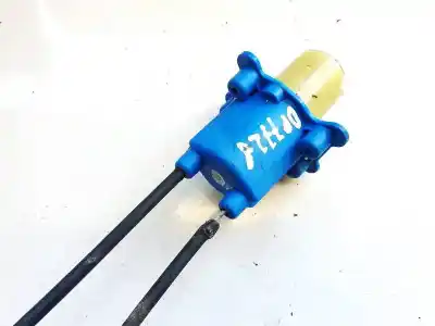 Peça sobressalente para automóvel em segunda mão plásticos por volvo v50 (545) 2.0 d referências oem iam 