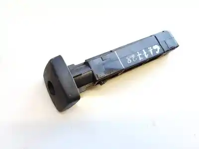 Peça sobressalente para automóvel em segunda mão plásticos por volvo v50 (545) 2.0 d referências oem iam 30615874