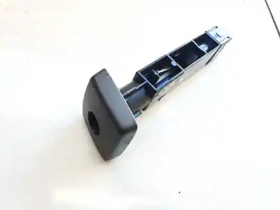 Pezzo di ricambio per auto di seconda mano plastica per volvo v50 (545) 2.0 d riferimenti oem iam 30615874  