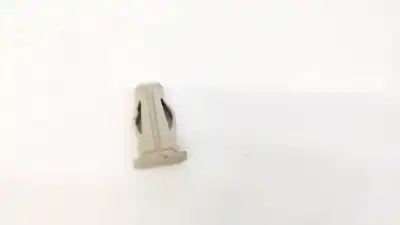 Pezzo di ricambio per auto di seconda mano plastica per nissan note (e11e) 1.6 16v cat riferimenti oem iam   