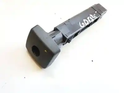 Second-hand car spare part plastics for volvo v50 (545) 2.0 d oem iam references 30615874