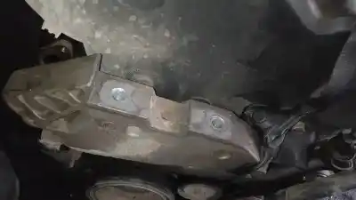 Second-hand car spare part engine support for volkswagen passat cc (357) 2.0 tdi dpf oem iam references 03l199207  