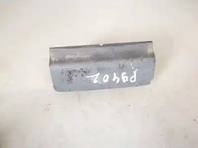 Peça sobressalente para automóvel em segunda mão plásticos por audi a4 avant (8e) 2.5 tdi (120kw) referências oem iam 8e0863351