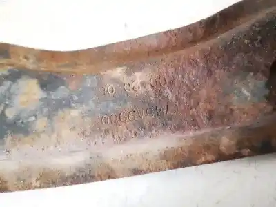 Pezzo di ricambio per auto di seconda mano plastica per nissan note (e11e) 1.6 16v cat riferimenti oem iam 748a99u0  