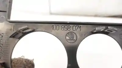 Автозапчастина б/у пластикler для skoda octavia combi (1u5) 1.9 tdi посилання на oem iam 1u0858071   Автозапчастина б/у пластикler для skoda octavia combi (1u5) 1.9 tdi посилання на oem iam 1u0858071