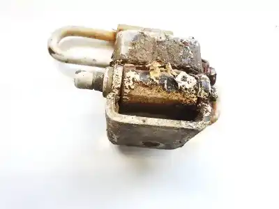 Автозапчасти б/у дверной фиксатор за skoda octavia combi (1u5) 1.9 tdi ссылки oem iam 4b0833412a   Автозапчасти б/у дверной фиксатор за skoda octavia combi (1u5) 1.9 tdi ссылки oem iam 4b0833412a