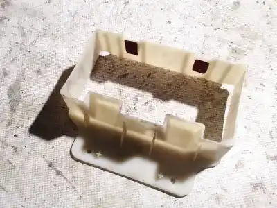 Pezzo di ricambio per auto di seconda mano plastiche per chrysler 300c (le/lx) 3.5 riferimenti oem iam   