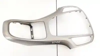 Pièce détachée automobile d'occasion plastiques pour opel astra j lim. 1.7 16v cdti références oem iam 13257562