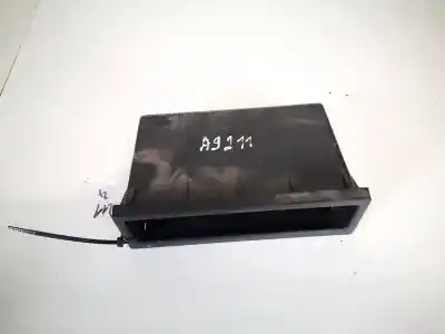 Pièce détachée automobile d'occasion plastiques pour renault laguna (b56) 2.0 références oem iam 7700790325