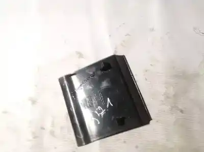 Pezzo di ricambio per auto di seconda mano plastica per volvo xc90 2.4 diesel cat riferimenti oem iam   